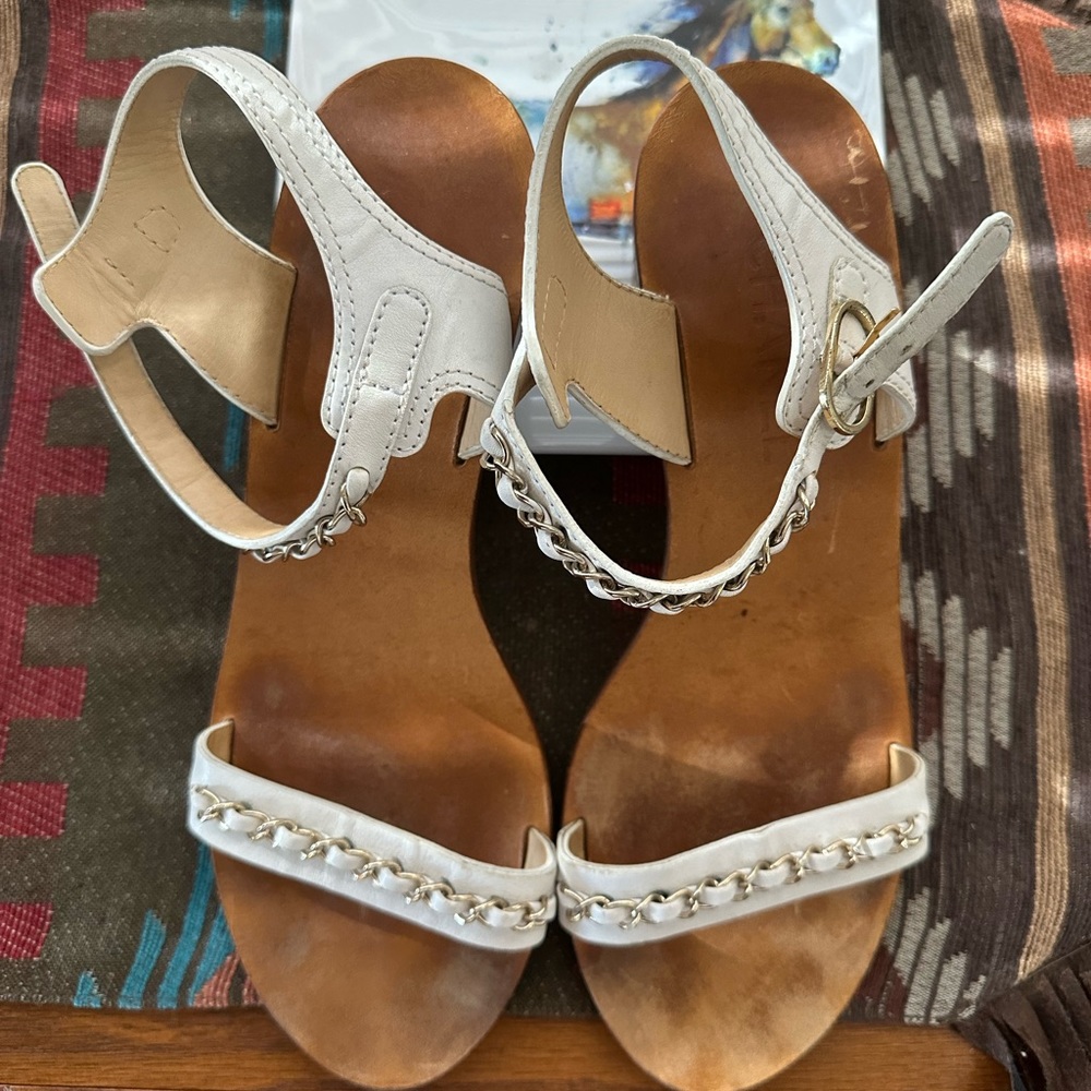 CHANEL sandals